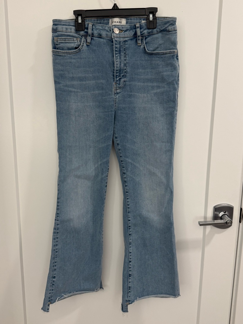 Frame Le Crop Mini Boot Jeans